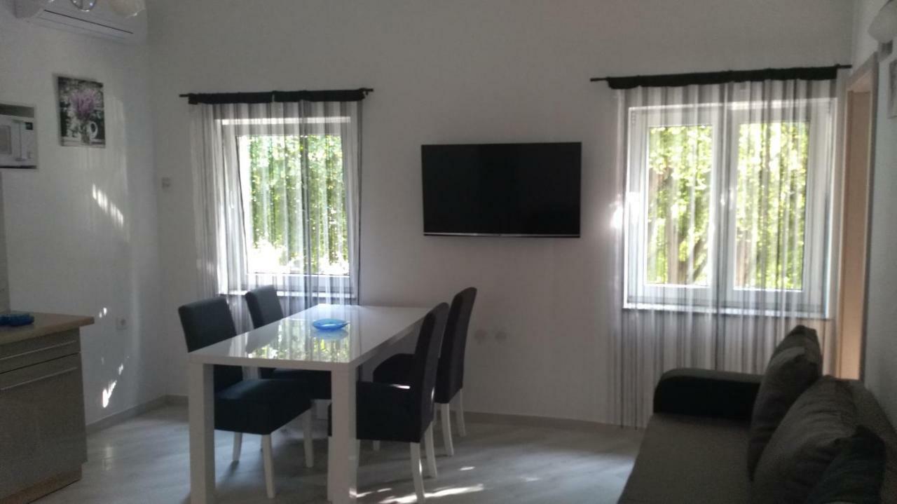 Danijel Novi Vinodolski Exterior foto
